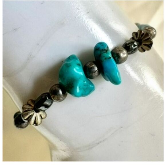 Turquoise beaded bracelet - Picture 3 of 8